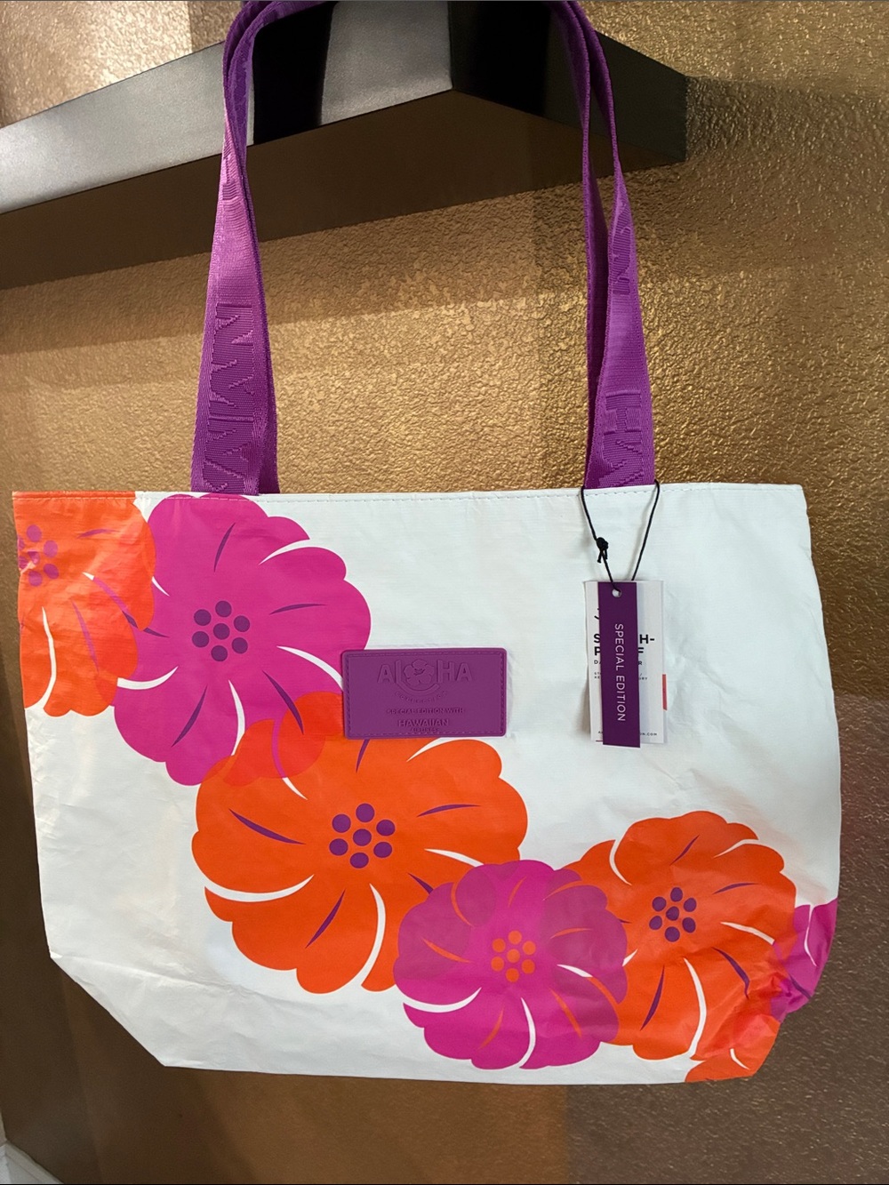 ALOHA COLLECTION HAWAIIAN AIRLINES DAY TRIPPER TOTE 🌺
